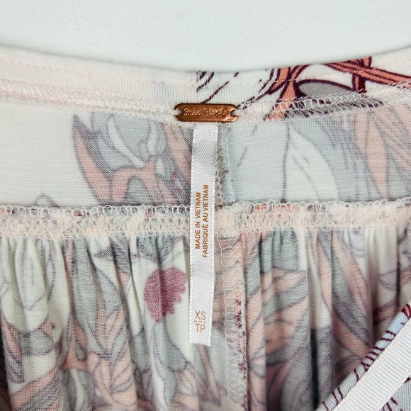 Free People Coral Blue Floral Knit Blouse Tie Sleeve Size XS - Picture 3 of 7